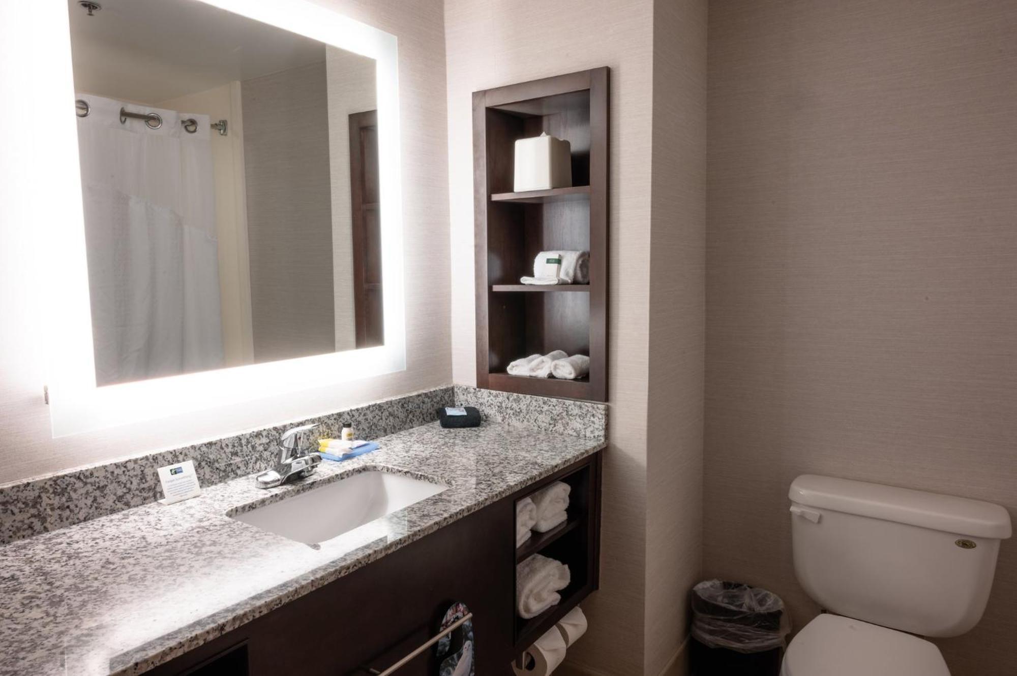 Holiday Inn Express & Suites - Tuscaloosa-University By Ihg Luaran gambar