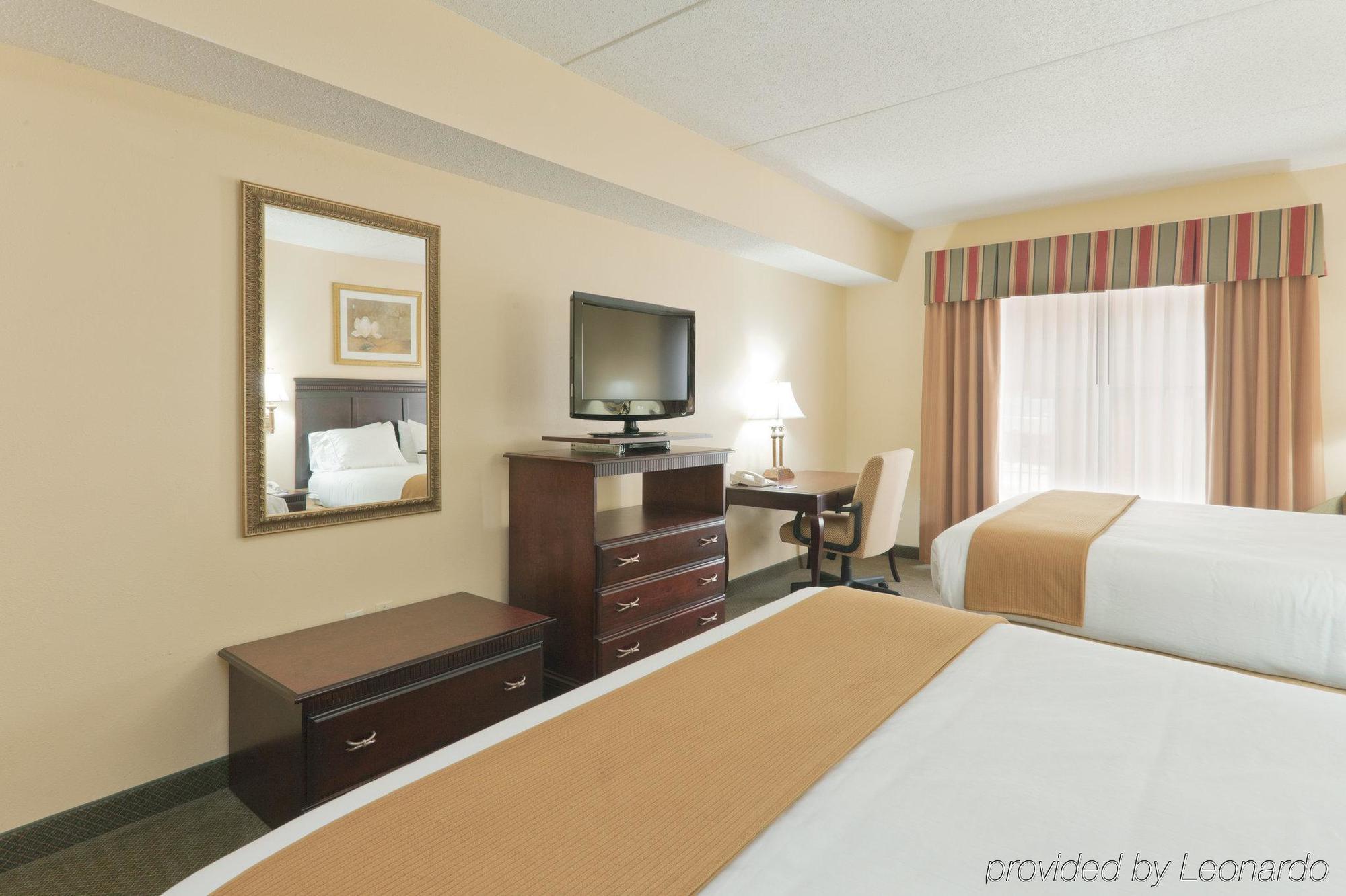 Holiday Inn Express & Suites - Tuscaloosa-University By Ihg Bilik gambar